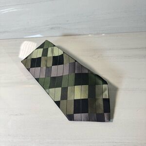 Green and Black Geometric Pattern Tie